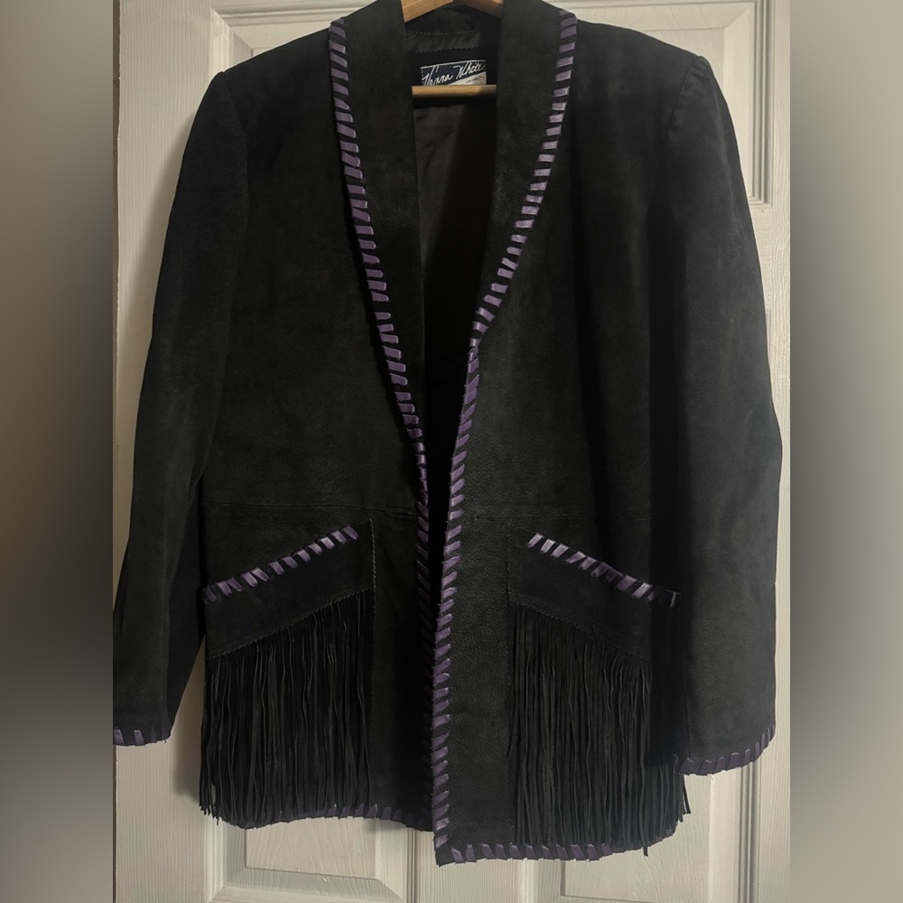 Vanna White 100% leather jacket with shingle pockets and purple leather trimming